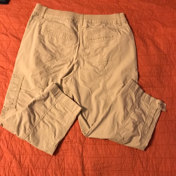 Chico’s khaki crop capris - Picture 3 of 8